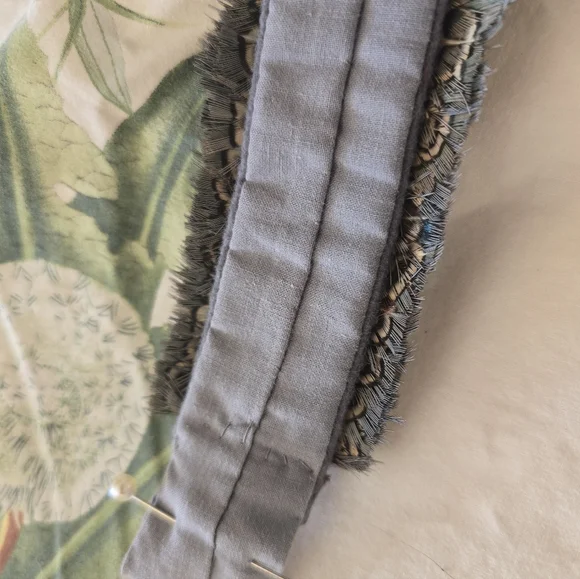 Beautiful Hawaiian Handmade Feather Hat Band - Picture 8 of 8